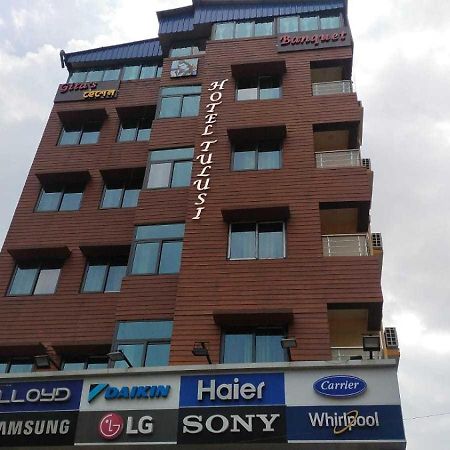 Oyo Hotel Tulusi Inn 볼푸르 외부 사진