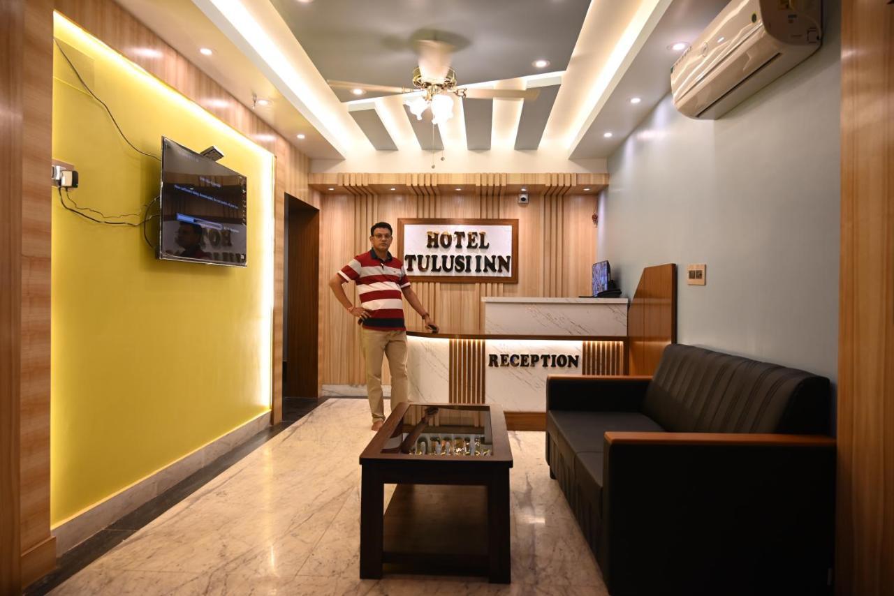 Oyo Hotel Tulusi Inn 볼푸르 외부 사진